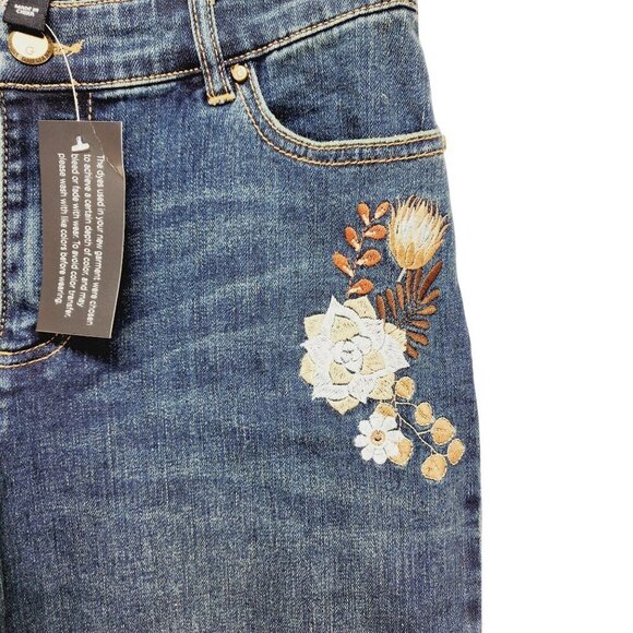 Guy Giuliana Embroidered cropped Ankle Leg Jeans Size 4 Dark Blue - Picture 9 of 15